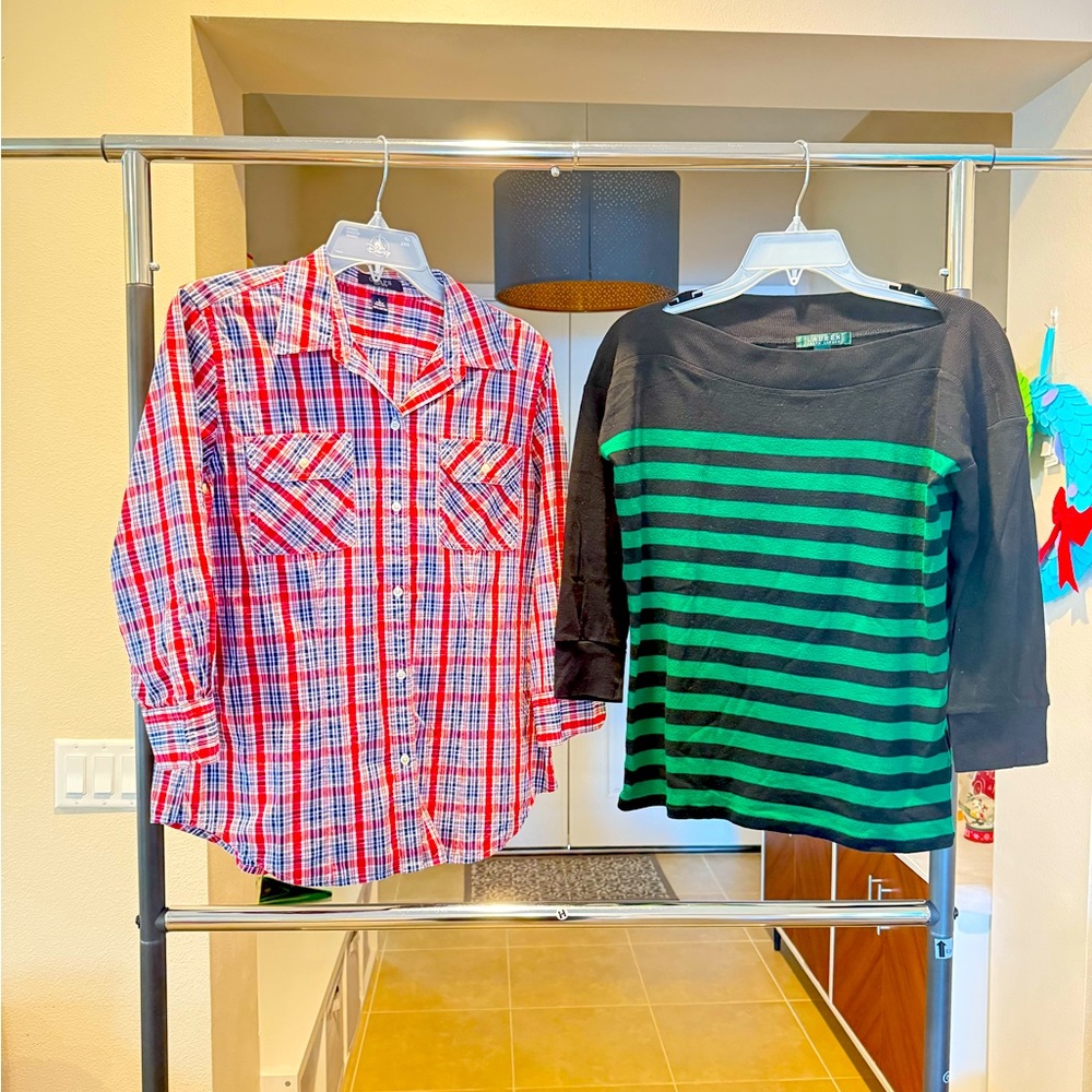 Ralph Lauren Chaps Women’s Button Up Long Sleeve Lot of 2 Size M/L